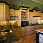 Traditional kitchen with stacked uppers