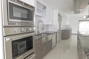 Tempe contemporary kitchen